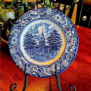 Set of two vintage Liberty Blue Plates Independence Hall by Staffordshire